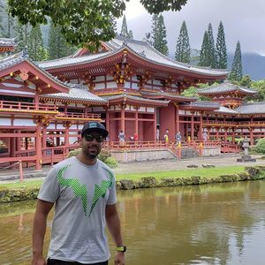 Meet your Posher, Javier